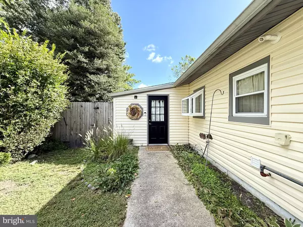 Tuckerton, NJ 08087,122 ZELUS ST