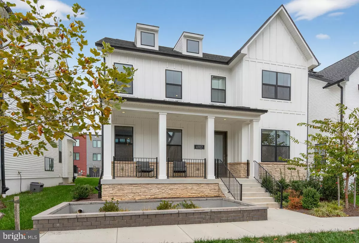 Bethesda, MD 20817,6917 SILVER LINDEN ST