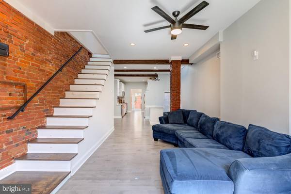 Philadelphia, PA 19145,1711 MOORE ST