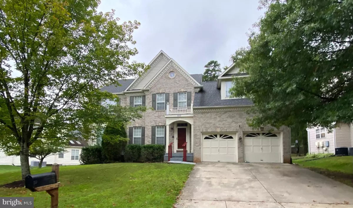 Lanham, MD 20706,5802 LAWTON CT