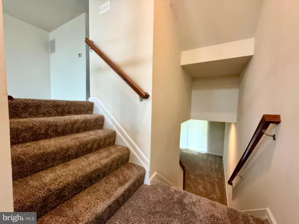 Laurel, MD 20724,3507 SEAGRASS LN