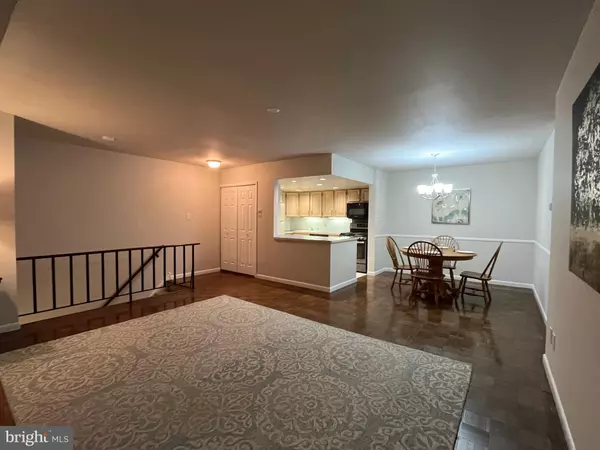 Devon, PA 19333,298 OLD FORGE XING #298