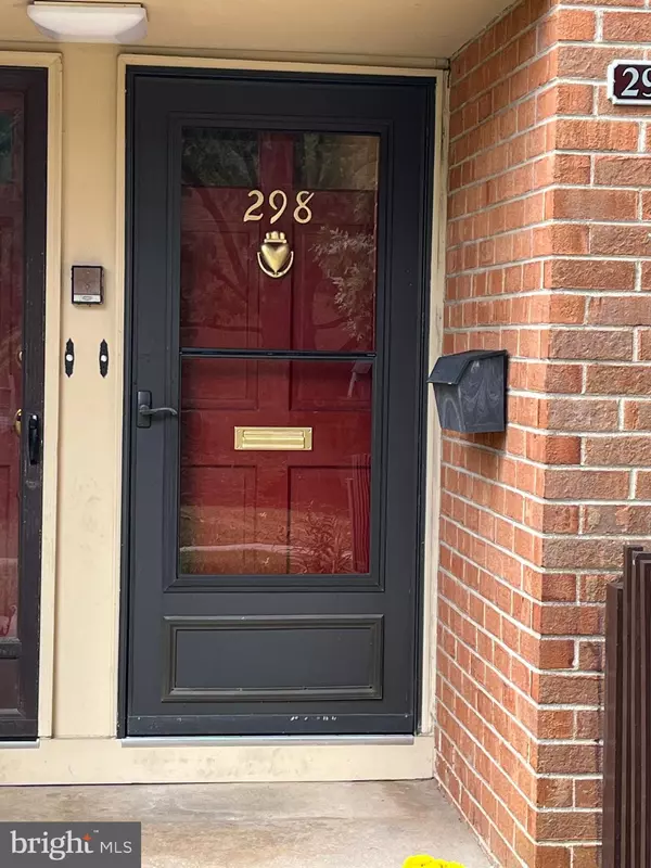 298 OLD FORGE XING #298,  Devon,  PA 19333