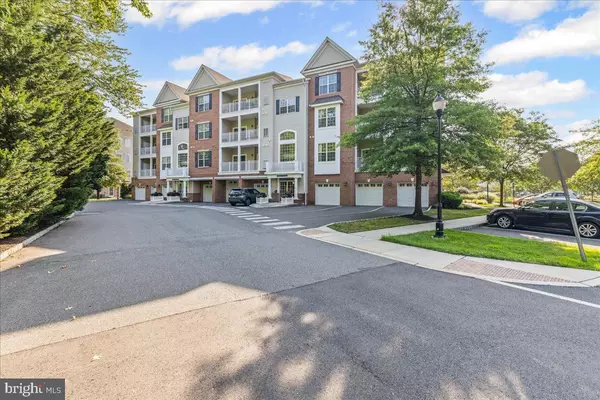 Cherry Hill, NJ 08002,224 BREEDERS CUP