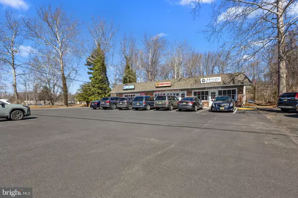 Browns Mills, NJ 08015,305 LAKEHURST RD