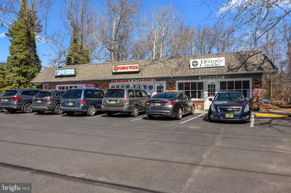 Browns Mills, NJ 08015,305 LAKEHURST RD