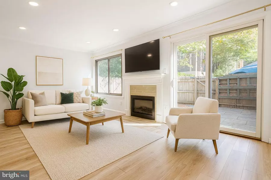 10707 MUIRFIELD DR, Potomac, MD 20854