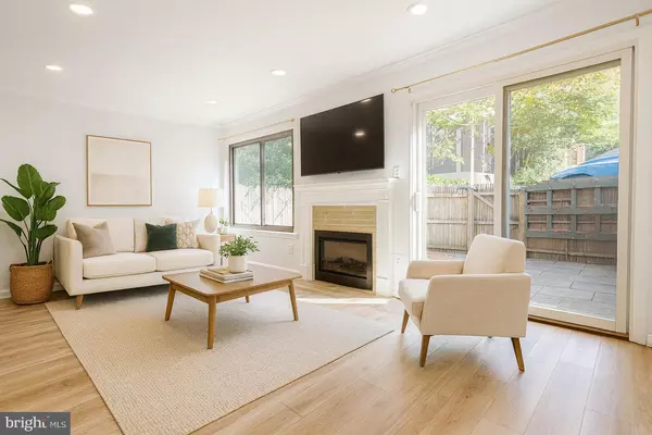 10707 MUIRFIELD DR, Potomac, MD 20854