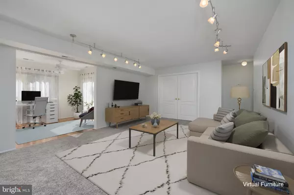 Mount Laurel, NJ 08054,99-A W BLUEBELL LN