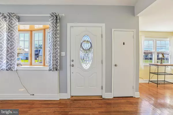 Linthicum Heights, MD 21090,810 LYNVUE RD