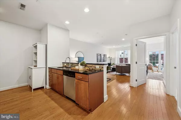 Philadelphia, PA 19147,714 BAINBRIDGE ST #9