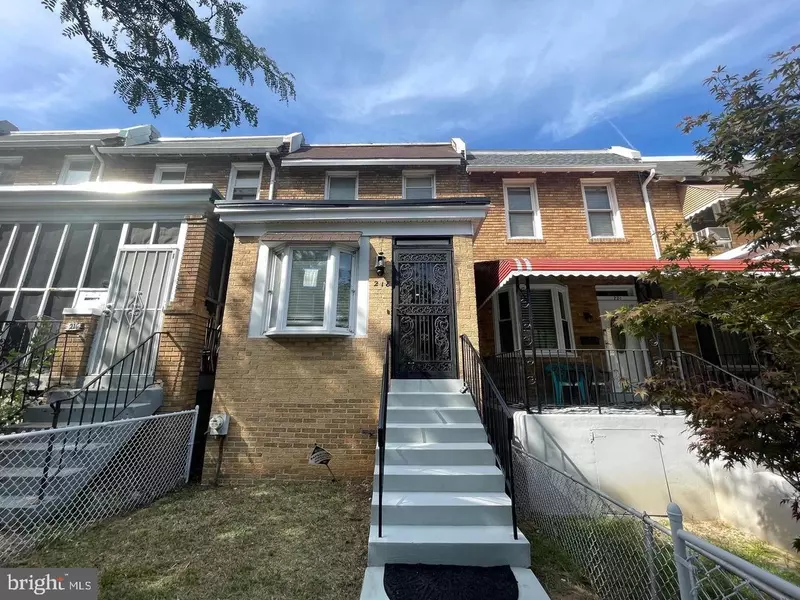 218 BRYANT ST NE, Washington, DC 20002
