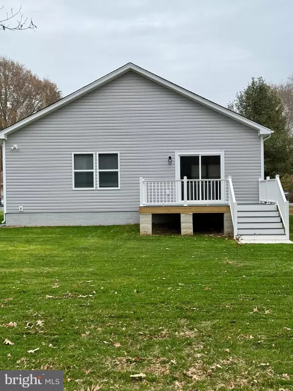 Colonial Beach, VA 22443,197 HOLLY WAY