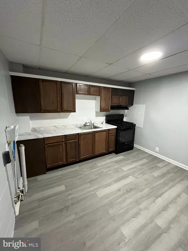 Chester, PA 19013,1115 POTTER ST #1