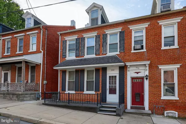 548 CHERRY ST, Columbia, PA 17512