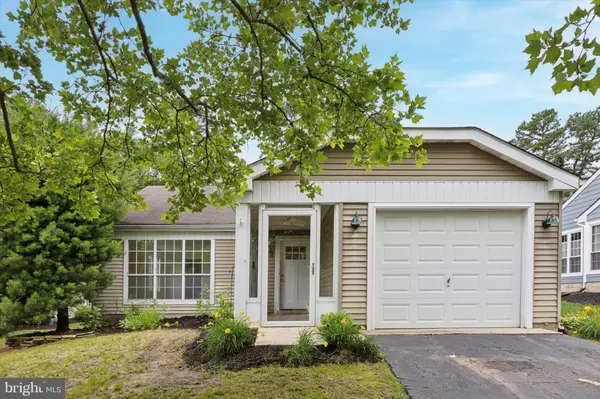 114 GRAMERCY PL, Southampton, NJ 08088