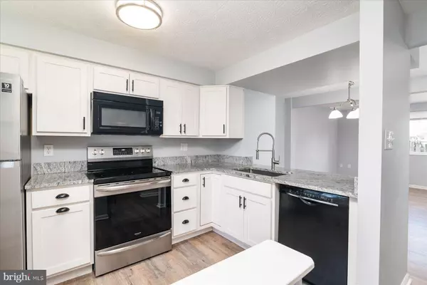 Elkridge, MD 21075,5942 ROWANBERRY DR #18 C