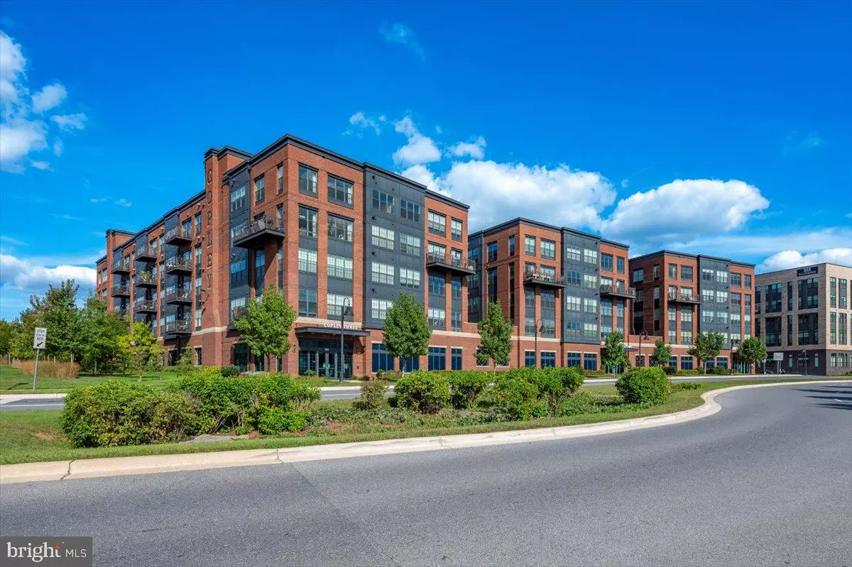Gaithersburg, MD 20878,502 DIAMONDBACK DR #502