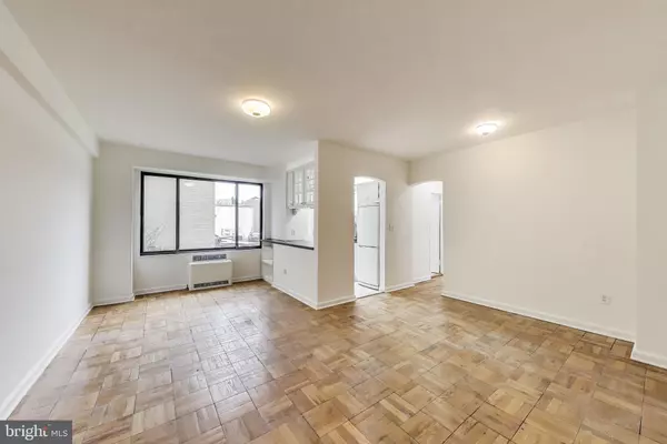 Washington, DC 20036,1 SCOTT CIR NW #121