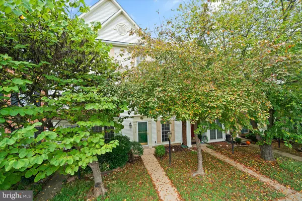 Bristow, VA 20136,8878 STABLE FOREST PL