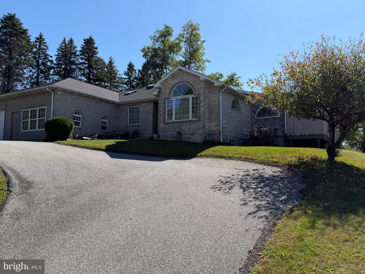 York, PA 17402,950 CAPE HORN RD