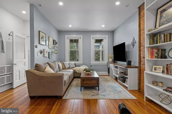 Philadelphia, PA 19118,117 W GRAVERS LN