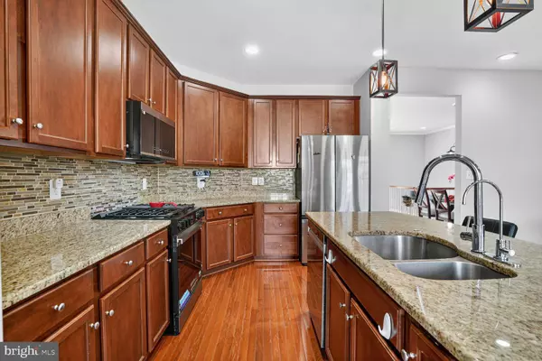 Aldie, VA 20105,25173 HUMMOCKY TER