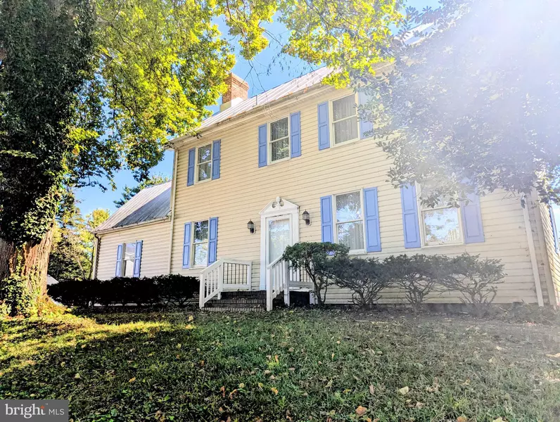 100 WALL ST, Queenstown, MD 21658