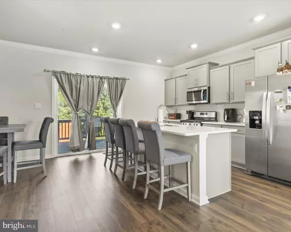 Clinton, MD 20735,6610 BULLRUSH CT