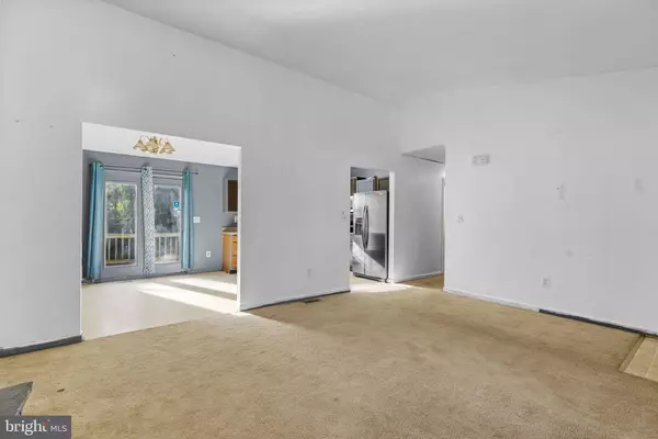 Fredericksburg, VA 22407,7614 REGENCY GLEN DR