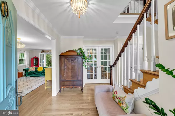 Clifton, VA 20124,12215 HENDERSON RD