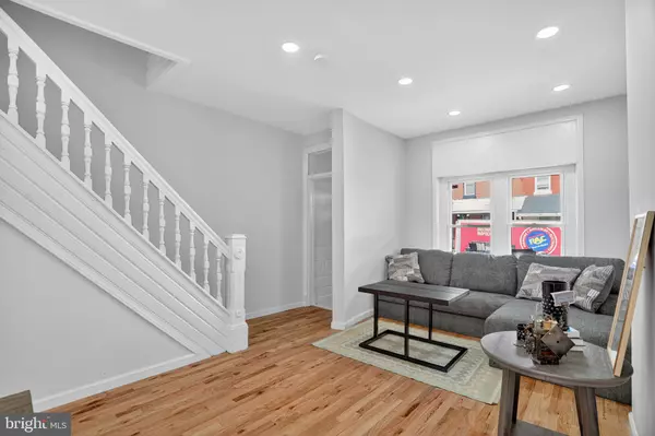 Philadelphia, PA 19104,4324 OTTER ST