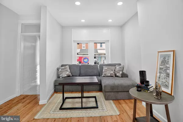 Philadelphia, PA 19104,4324 OTTER ST