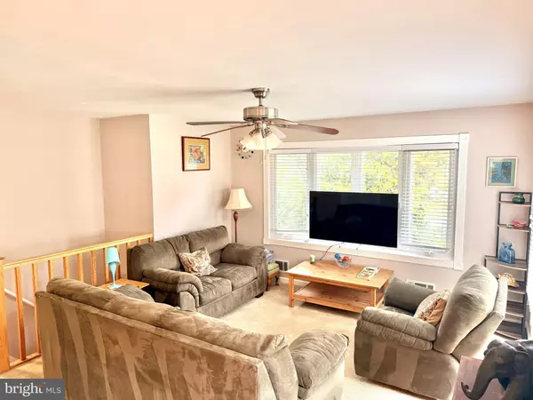 Woodbridge, VA 22192,2947 HARDING CT