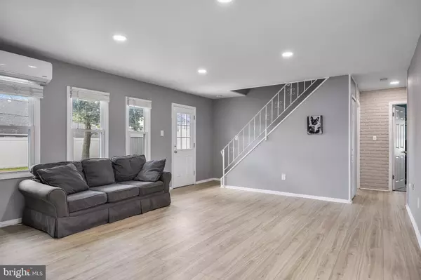 Willingboro, NJ 08046,30 BABCOCK LN