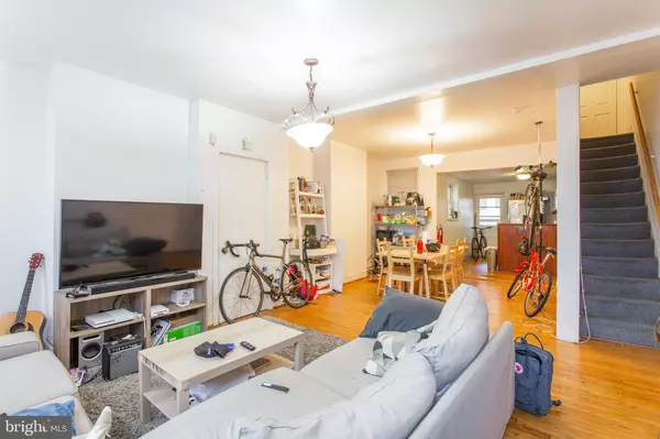 Philadelphia, PA 19104,3942 DELANCEY ST