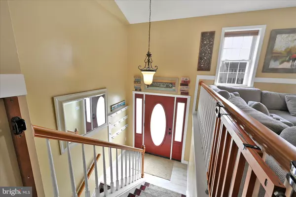 New Holland, PA 17557,113 WINDSOCK WAY