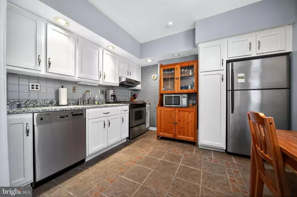 Philadelphia, PA 19146,1704 WEBSTER ST
