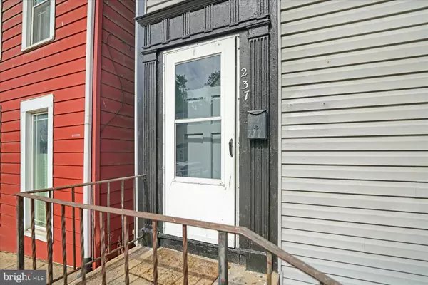 Bellefonte, PA 16823,237 E BISHOP ST