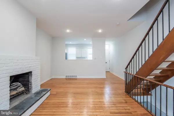 Philadelphia, PA 19104,3936 DELANCEY ST