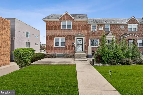 7520 OVERBROOK AVE, Philadelphia, PA 19151