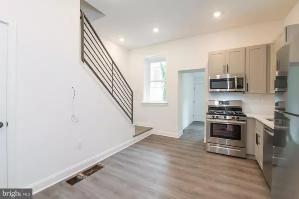 Philadelphia, PA 19104,4238 SPRUCE ST #2