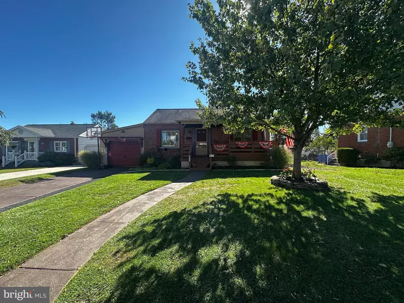 6321 HUNTINGDON ST, Harrisburg, PA 17111