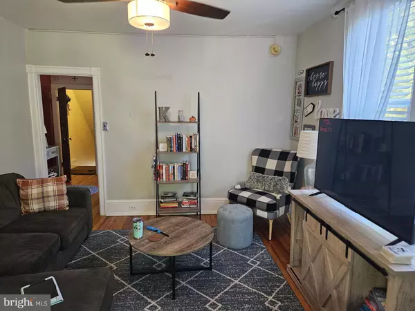 Glenside, PA 19038,160 LISMORE AVE