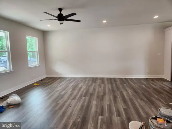 Woodford, VA 22580,13804 LONG BRANCH RD