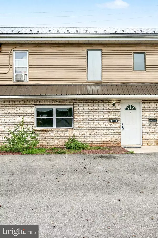 Dillsburg, PA 17019,11 N CHESTNUT ST #D