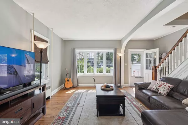 Barrington, NJ 08007,233 HAINES AVE