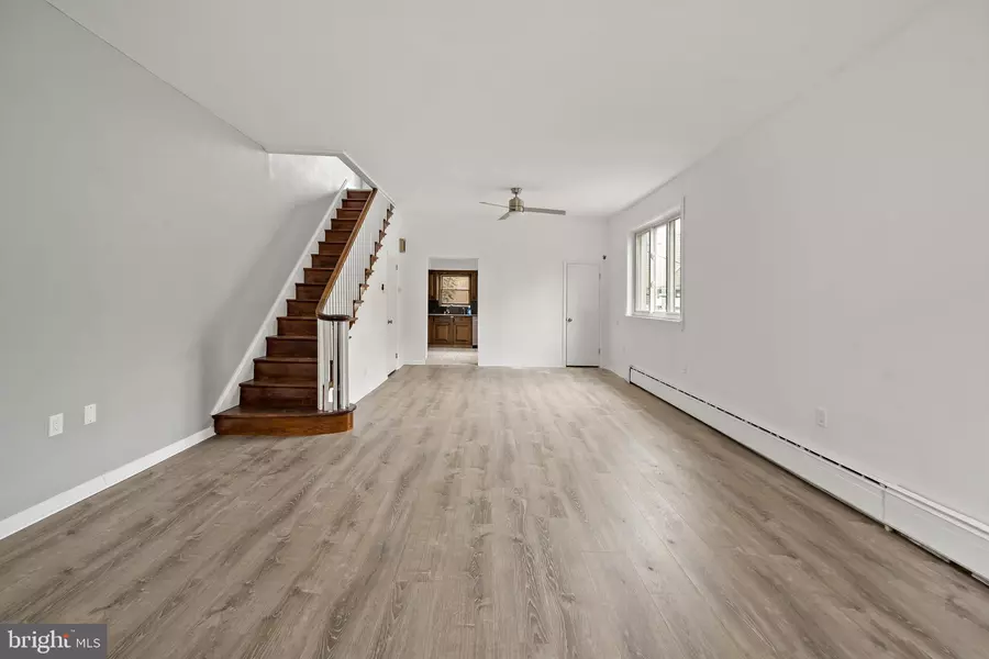 1122 MCCLELLAN ST, Philadelphia, PA 19148