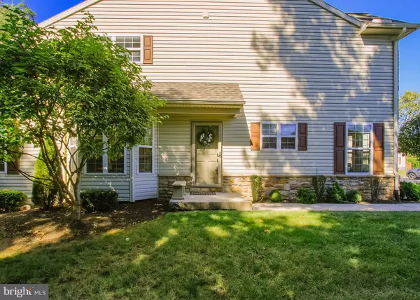 Mechanicsburg, PA 17050,101 PIN OAK COURT