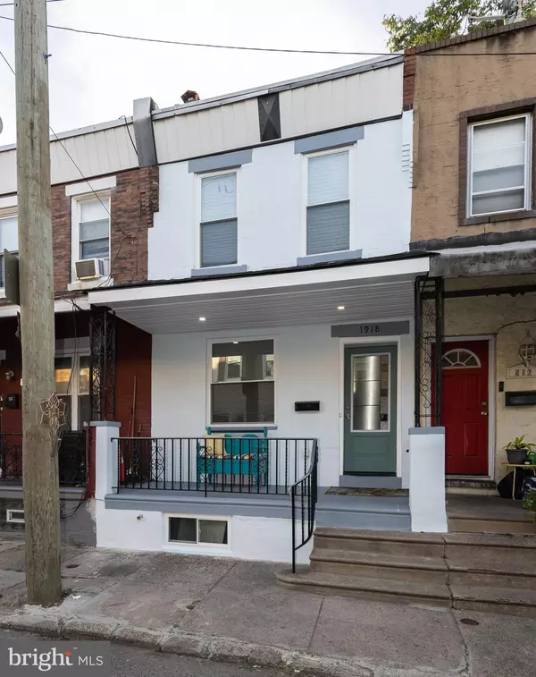 Philadelphia, PA 19145,1918 S CROSKEY ST